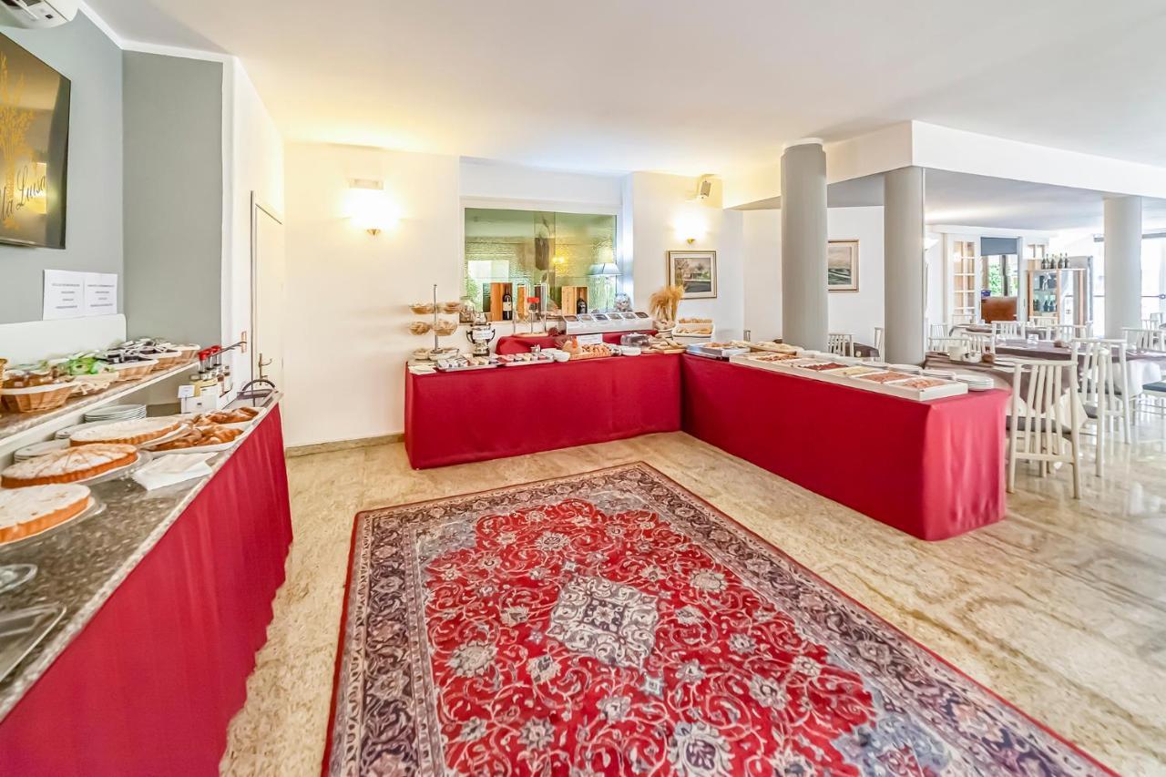 Hotel Villa Luisa Lignano Sabbiadoro Kültér fotó